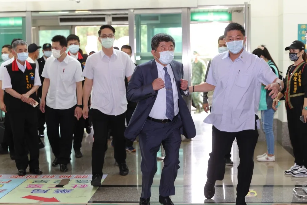 【台鐵出軌Day5】衛福部專戶三天湧入2億捐款　陳時中：下周開會討論