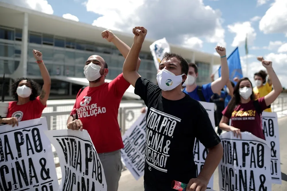 【新冠肺炎】巴西單日超過4000人病歿　專家比喻：有如「核災」等級