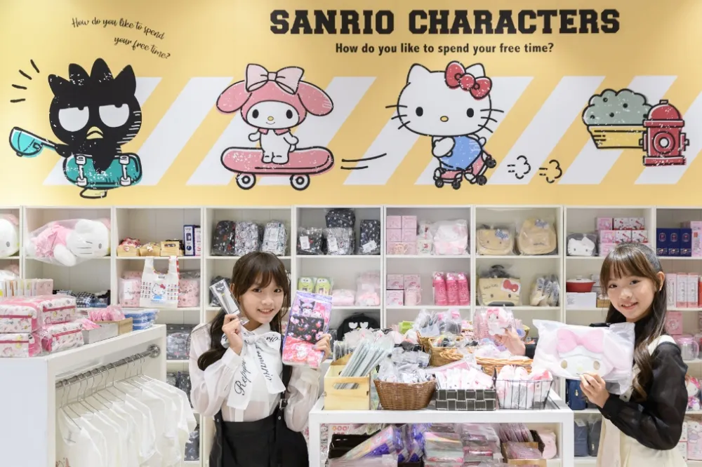 「三麗鷗快閃店」5/12 前高雄統一時代百貨展開！Hello Kitty 等四大角色百款商品不可錯過