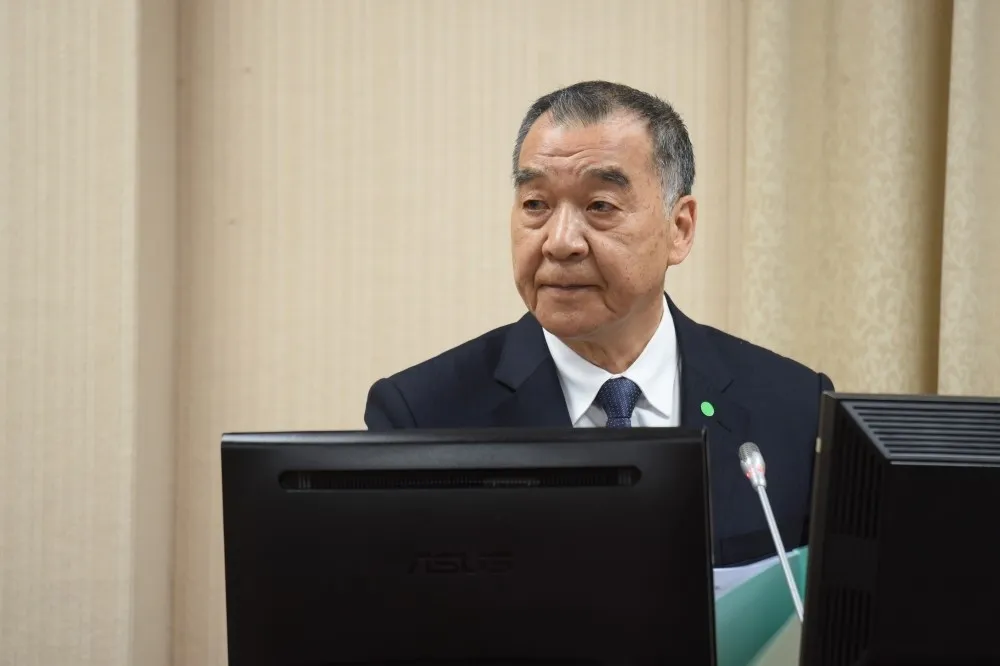 軍官投稿不慎洩密恐遭罰　海軍：保密為軍人職責，無人員受處分