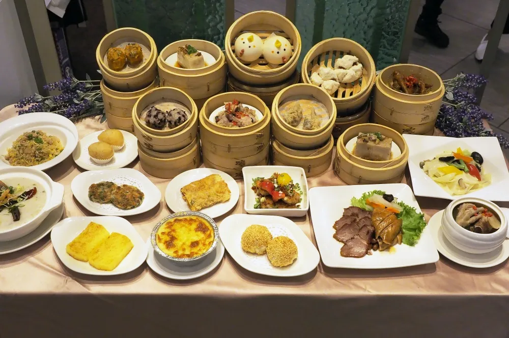【完整菜單】加碼懷舊蒸籠港點推車！新葡苑復興店首推港式下午茶吃到飽 599 元