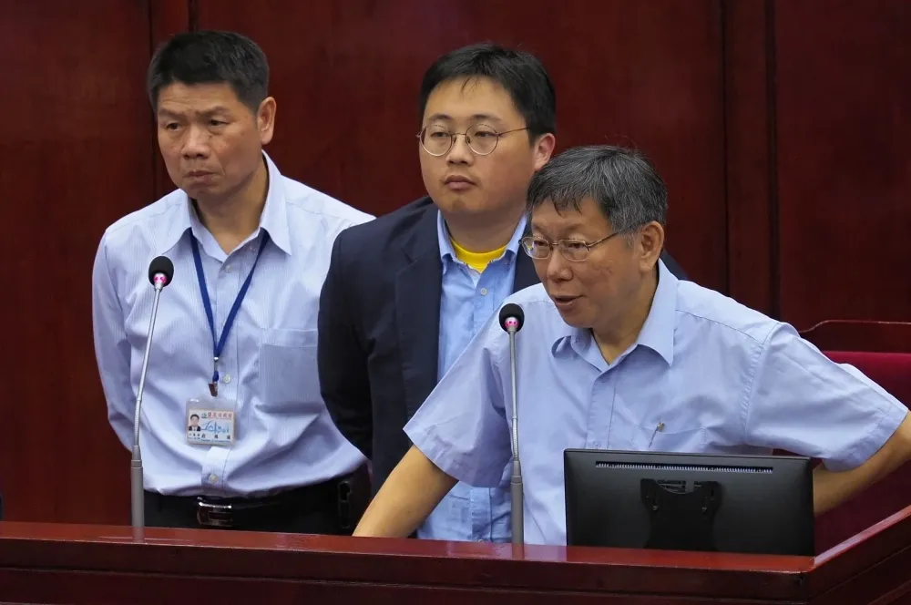 廠商詐財竟又拿到新標案　柯文哲拍桌飆罵政風處長