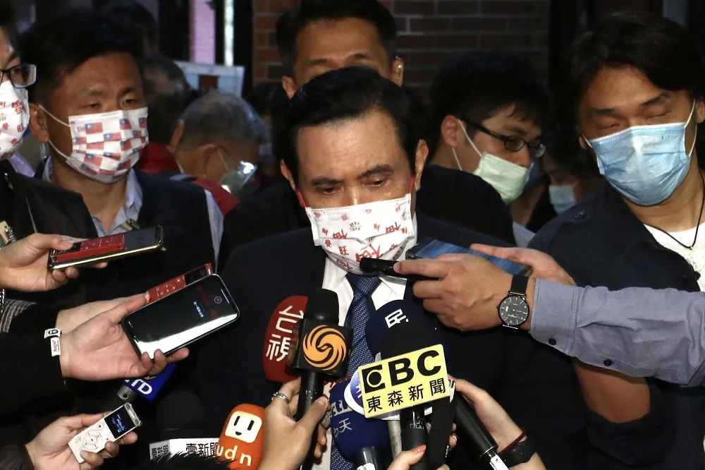 內政部拋國民黨改黨徽　馬英九斥：轉移焦點毫無意義