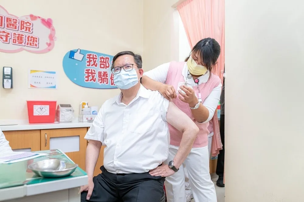 各縣市首長接種AZ疫苗意願曝光　鄭文燦等8縣市帶頭接種