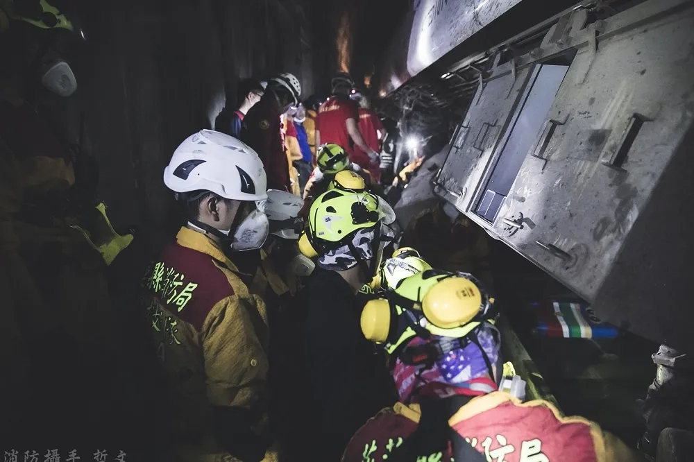 【嘜擱吵了】救災人員心理重建用善款掀議　陳時中部內拍板「公家付」