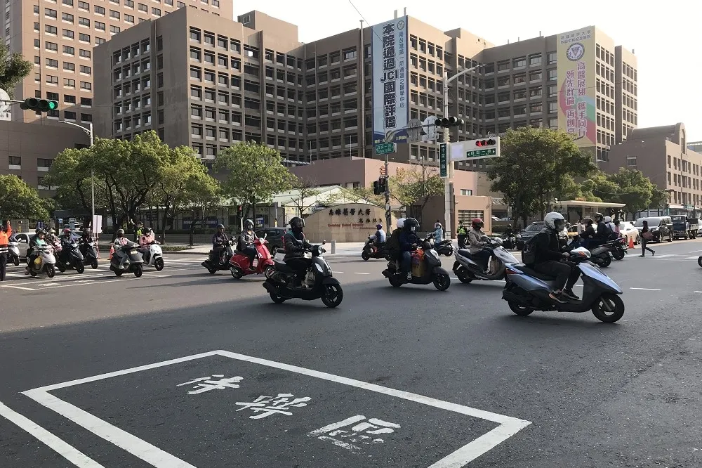 大量檢舉交通違規　警察局呼籲遵守交通規則