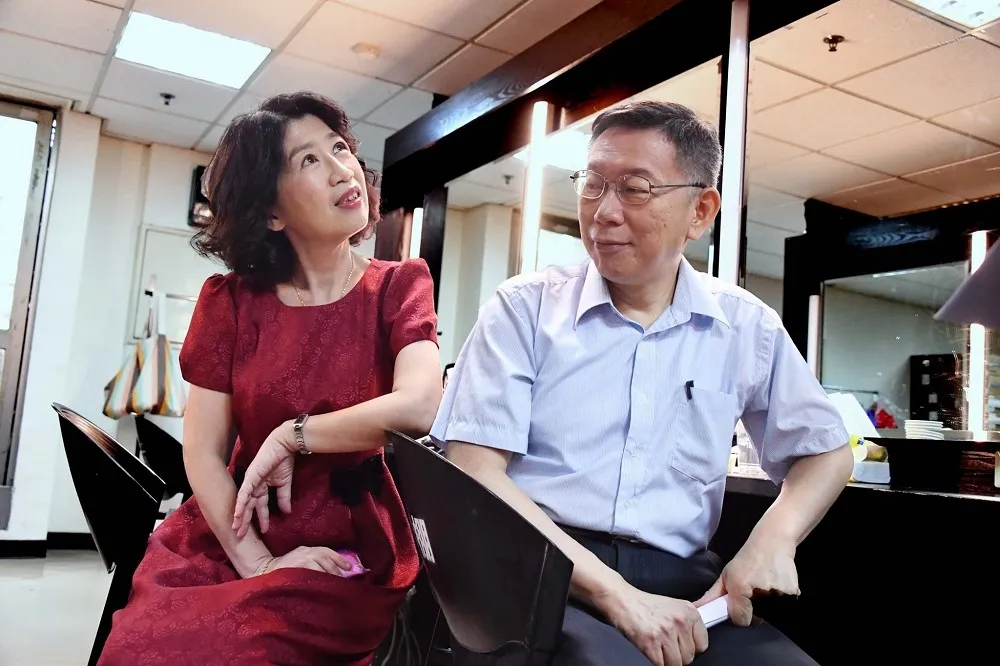 柯文哲疑惑為何陳時中漲健保沒事　陳佩琪神回：因為媒體在人家手上