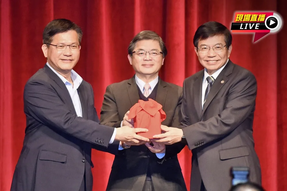 【直播】林佳龍卸任　王國材升交通部長、鐵道局長胡湘麟接次長