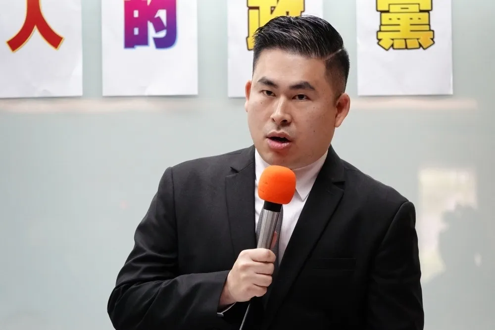 新黨「共諜案」　王炳忠5人一審無罪