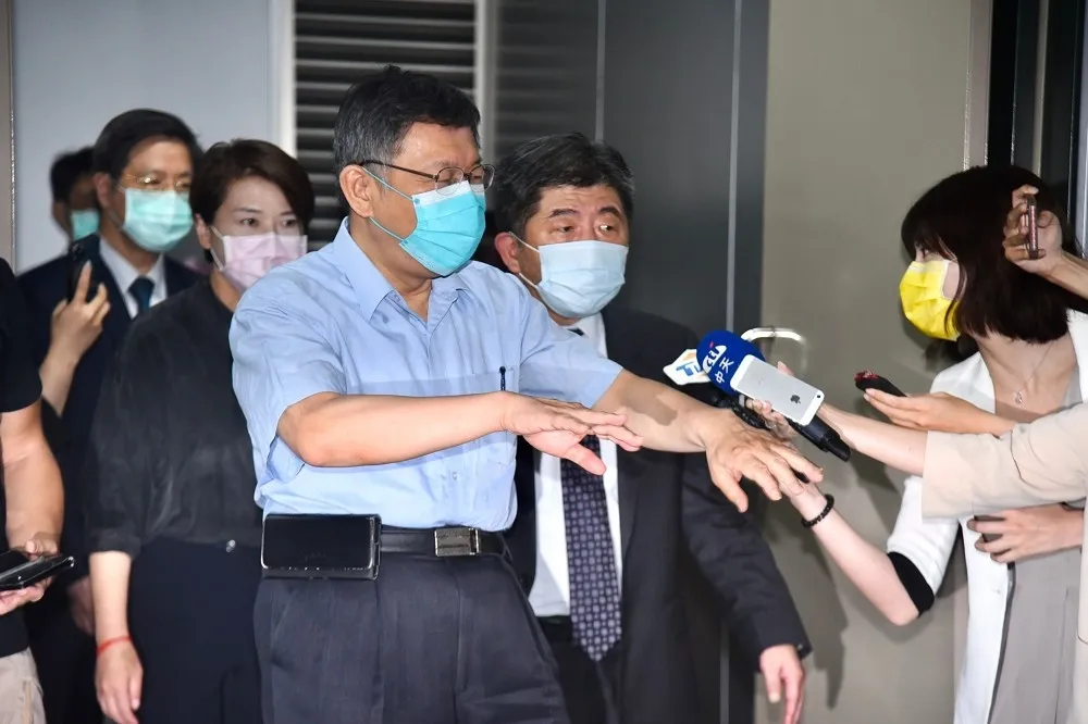 【和平醫院2確診】柯文哲稱不會封院　會商陳時中後再「一起餵飽大家」