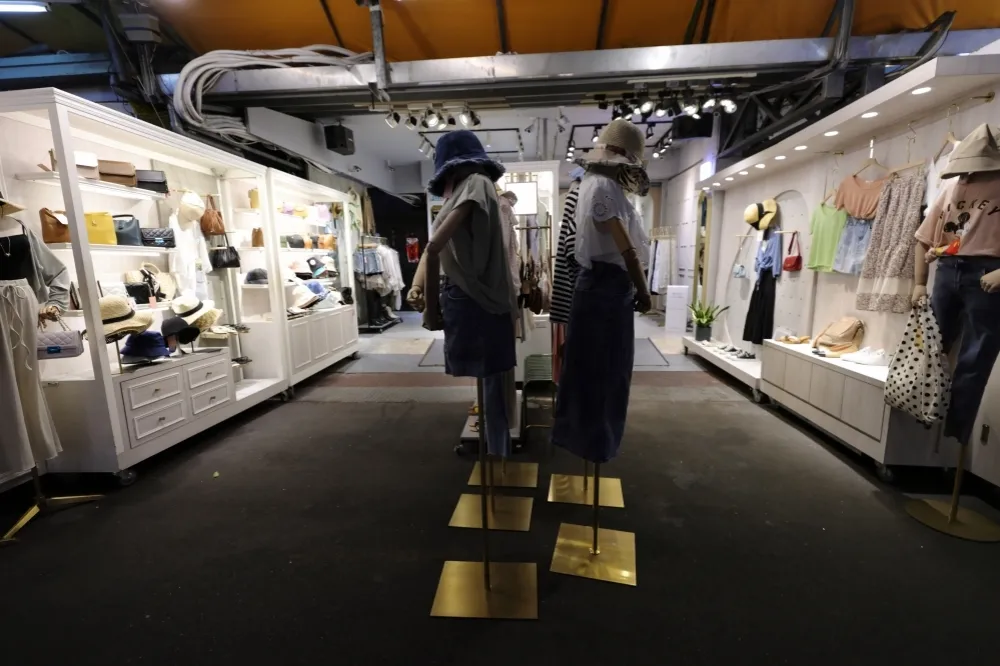 【雙北三級抗疫】財政部祭5大減稅措施紓困　飯店娛樂業者、駕駛必看