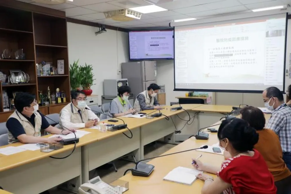 台南首座戶外篩檢站18日啟用  黃偉哲：全力防堵社區感染