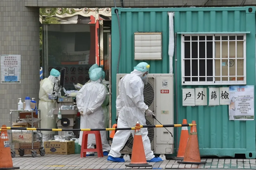 亞東醫院「仍在掌控範圍」不封院　新北：後續依指揮中心指示做