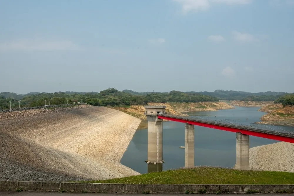 【水情拉警報】石門水庫蓄水量僅12％　21日起桃園、林口改減壓供水