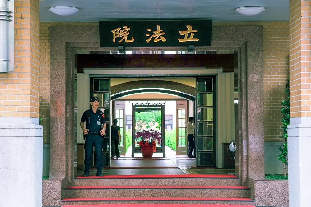 《紓困條例》31日加開院會三讀　民眾黨：勿隨意放行數千億國家資源
