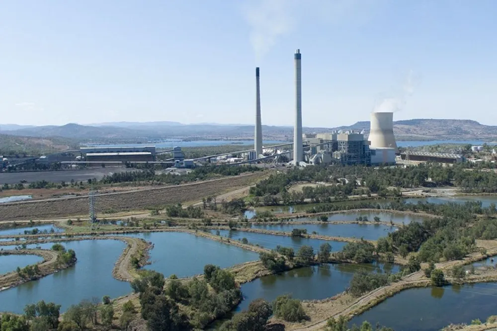 澳洲昆士蘭州火力發電廠爆炸失火　40萬戶停電