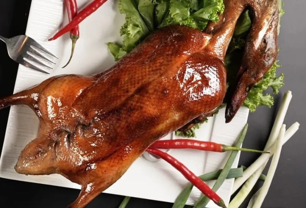 頤宮烤鴨、A CUT 牛排在家都能吃到！台北各大飯店合菜、多人套餐讓媽媽喘口氣（上）