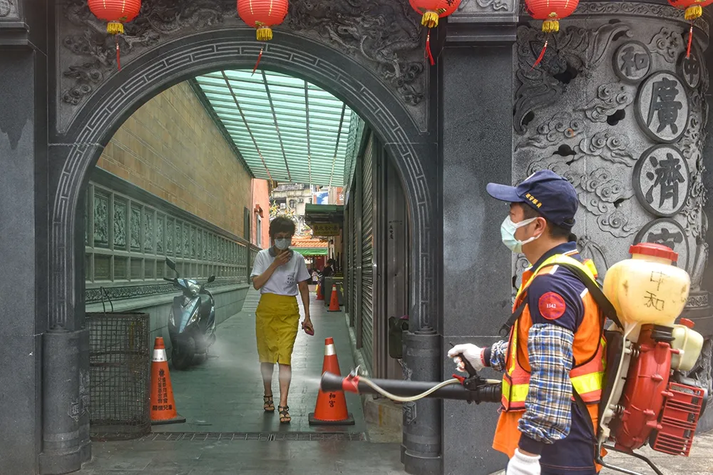 【三級警戒】內政部：全國宗教寺廟禁止進入、暫停公祭延至6/14