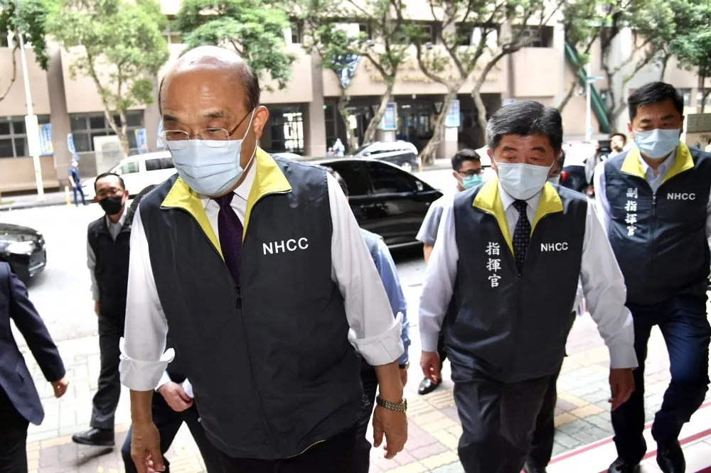 蘇揆令加強取締八大行業偷開店　控管菜市場人流「多買少去」