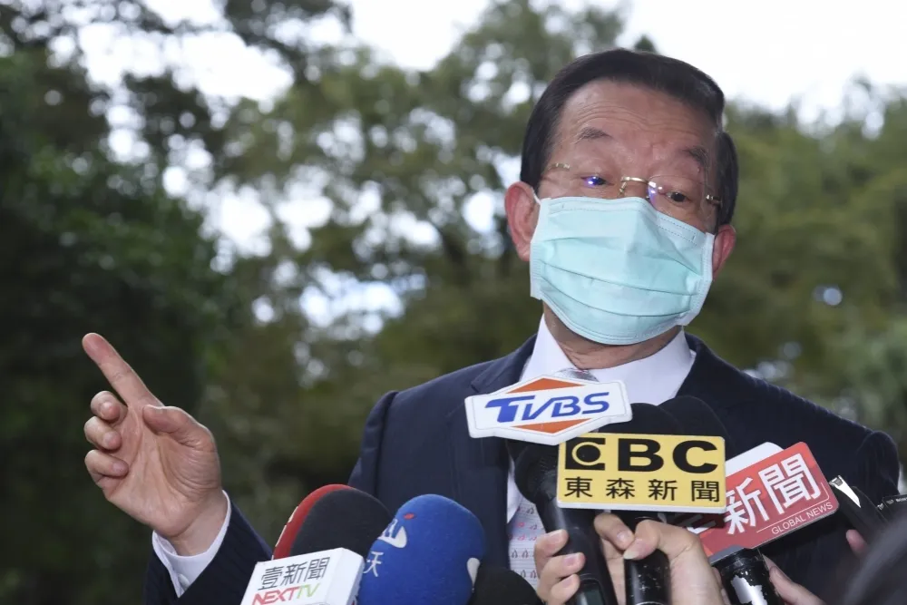 傳日本6月提供台灣AZ疫苗　謝長廷：還沒落地前都不算數