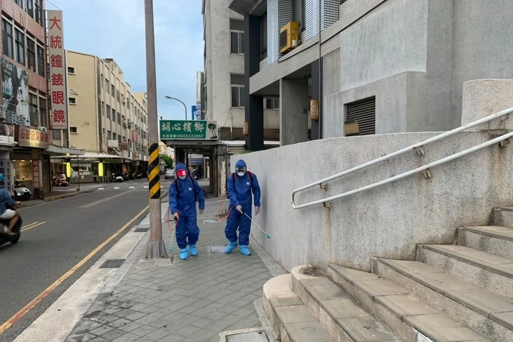 【澎湖0確診破功】婦人染疫陷昏迷　縣府揭足跡「曾飛台北、高雄」