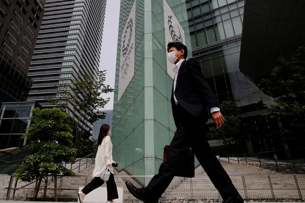 日本政府將審「周休三日」法案　期望打破終身雇用制文化