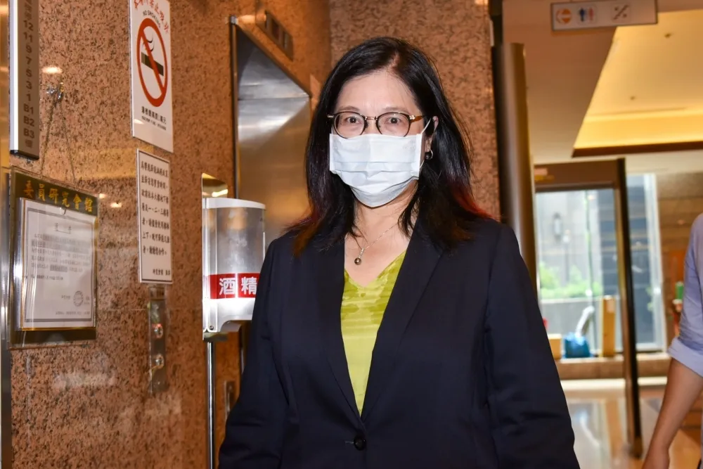 民間自購疫苗僅郭台銘備8大文件　管碧玲：政府從未阻擾民間捐疫苗