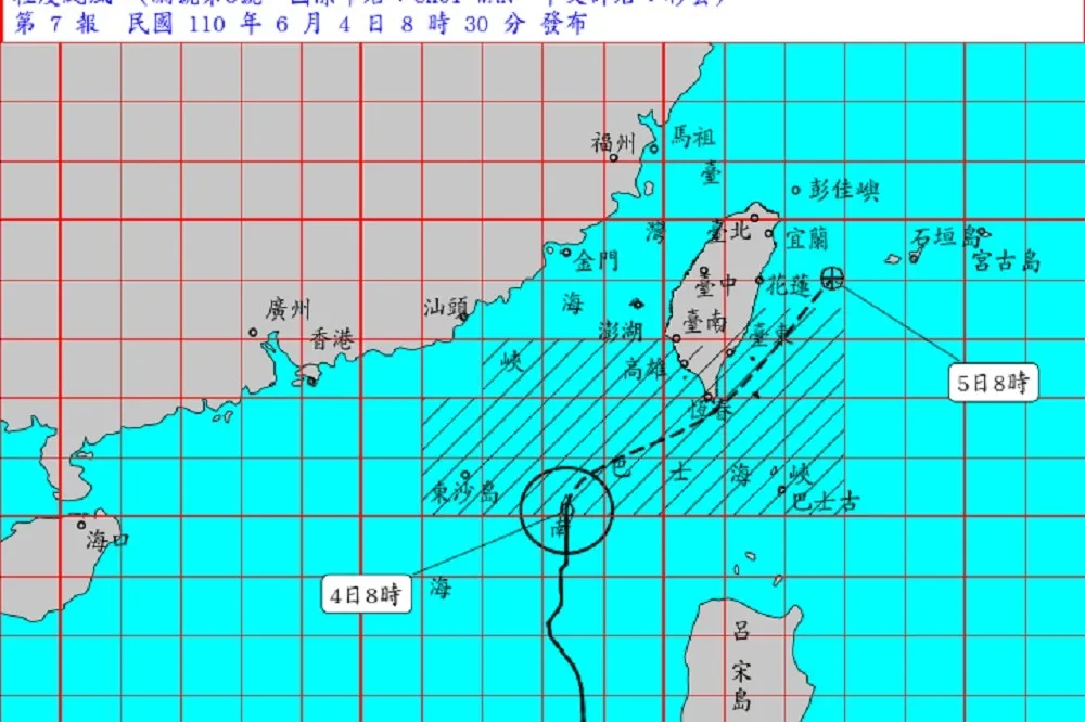 陸警涵蓋屏東！彩雲暴風圈將掃西南部　全台午後豪大雨猛襲