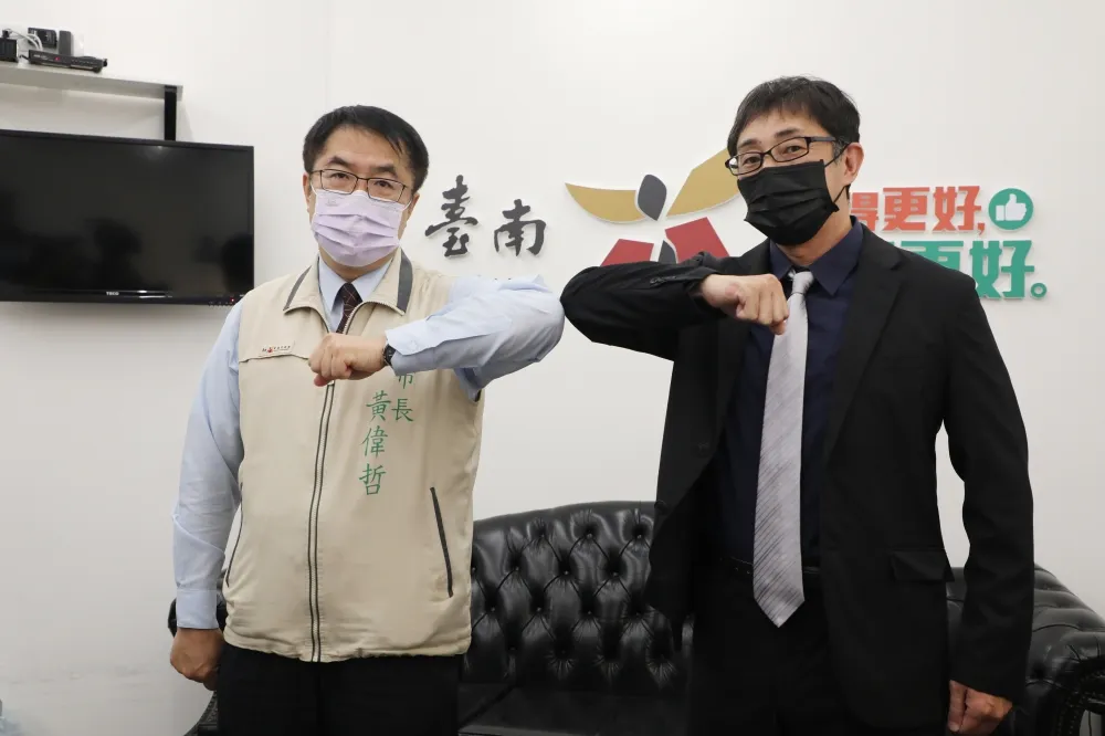 日本送來疫苗可優先打        日僑登門感謝黃偉哲    