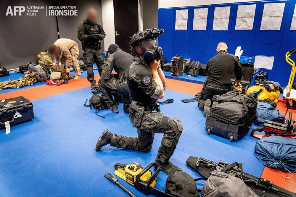 FBI秘密開發「罪犯專用通訊軟體」　一網打盡全球800名罪犯