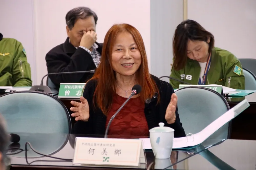 【高端完成解盲】缺乏第三期臨床試驗　專家何美鄉提替代方案