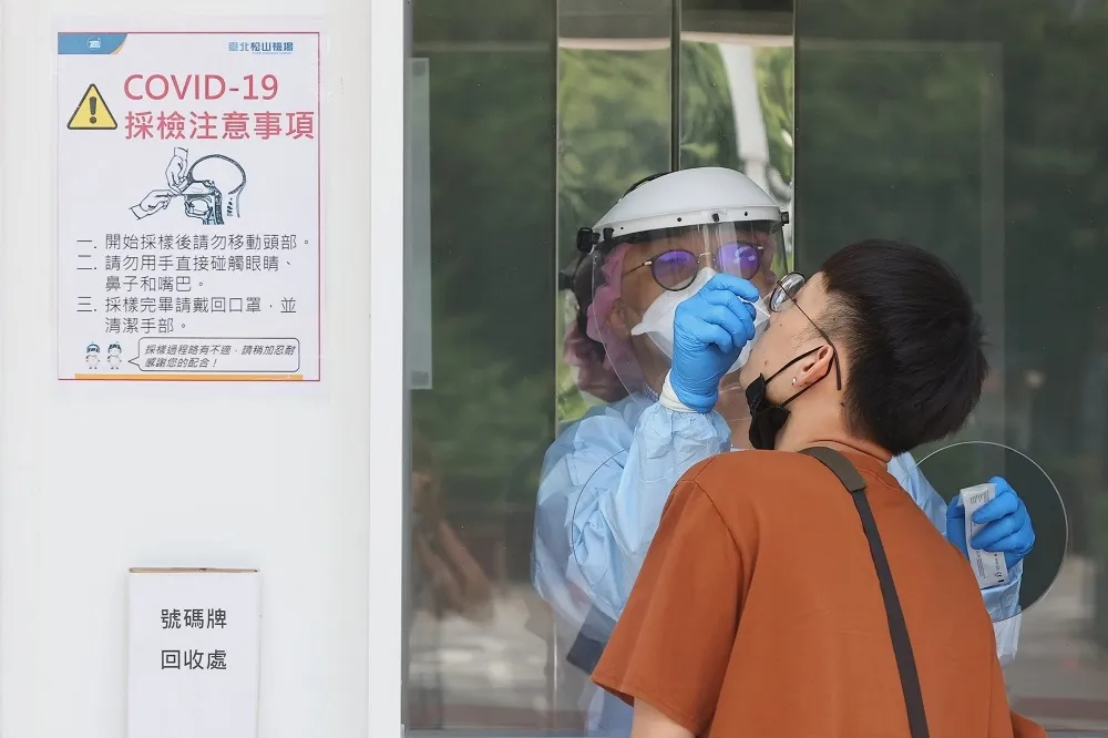 澳洲媒體評論台灣疫情　建議「應提高疫苗普及率、推廣免費病毒快篩」