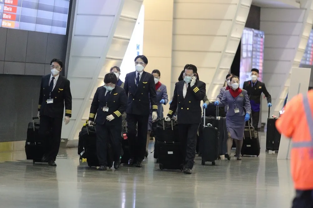 指揮中心擬升級機組員檢疫　柯文哲諷：這次有無會議紀錄？