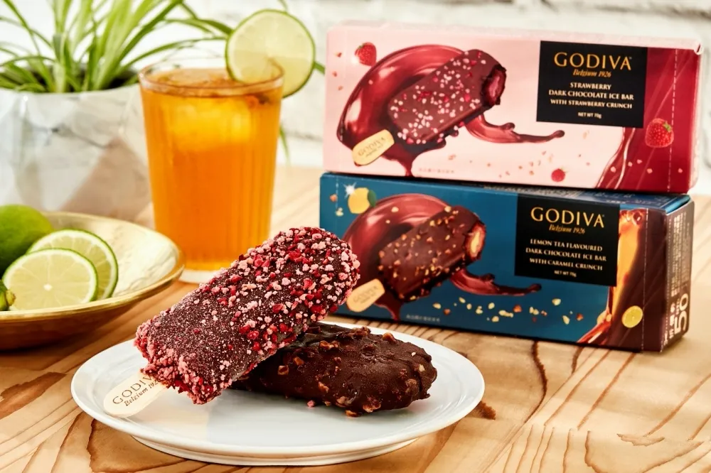 【有片】6/16 起 7-11 獨家上市！GODIVA 今夏推出全新「草莓、檸檬茶」黑巧克力雪糕