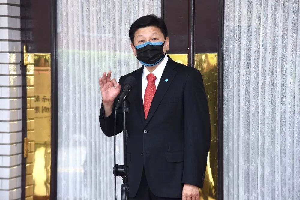 傅崐萁提案買4千萬劑疫苗遭否決　PO表決片掀網友怒火轟綠營草菅人命