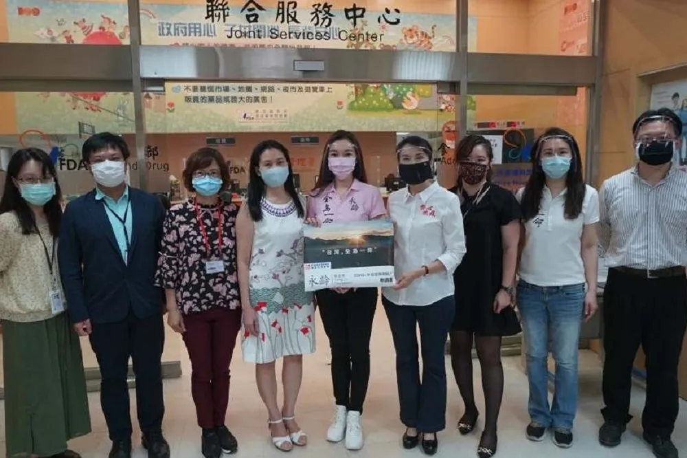 鴻海、台積電採購疫苗案完成政府授權　慈濟申購案還躺在食藥署