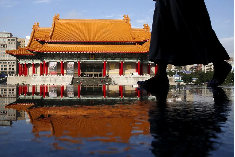 在民主改革浪潮下，終結萬年國會－釋字第二六一號解釋檔案（上）