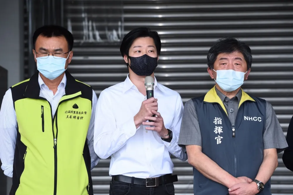 林昶佐遭環南攤商噴爆　柯文哲：他講一些543，老百姓不想聽