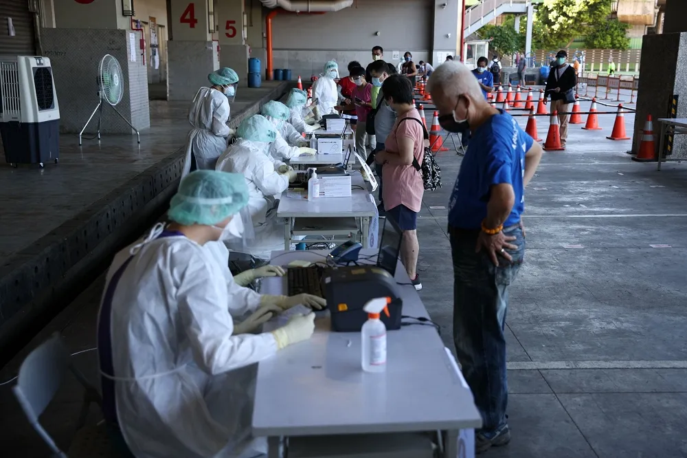 【環南市場+1】拚6日復市　全員2800人8日二驗PCR
