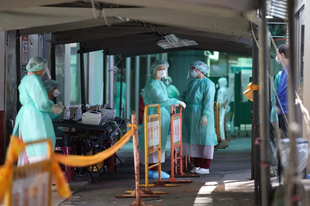 北市南機場國宅群聚感染風暴　400里民PCR結果全陰性