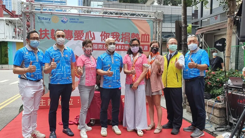 「扶輪傳愛心、你我捐熱血」 疫情下的初心  扶輪捐血週