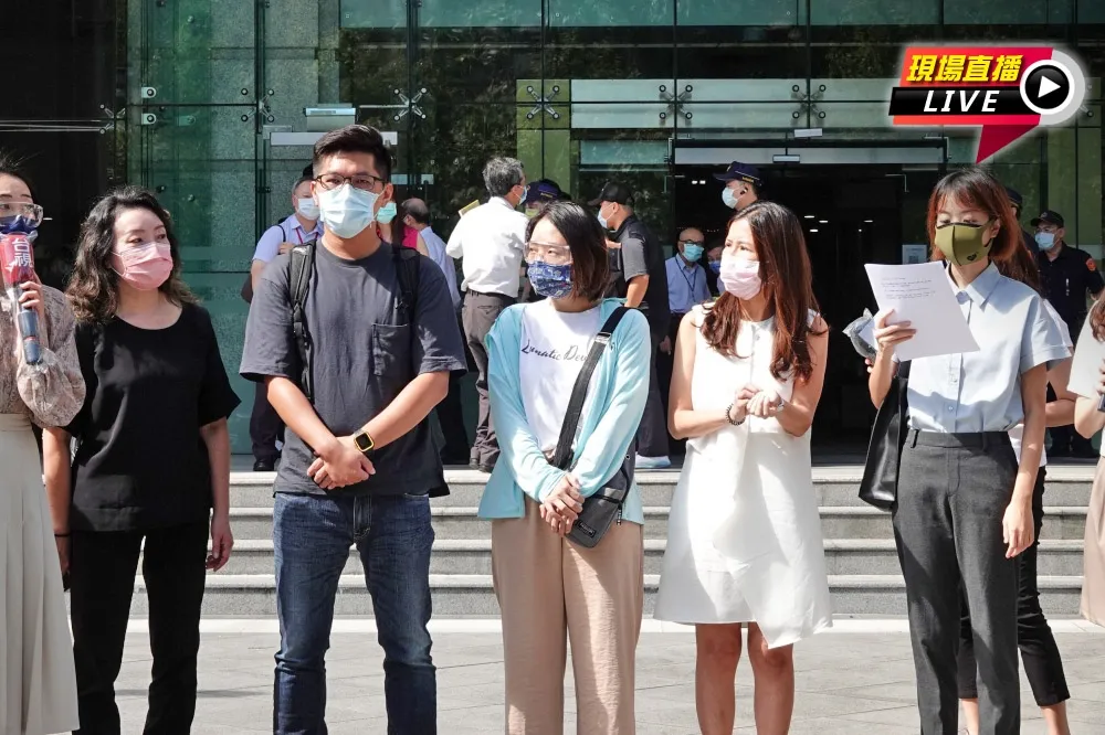 【直播】不滿事故調查報告　太魯閣號13罹難家屬赴交部陳情