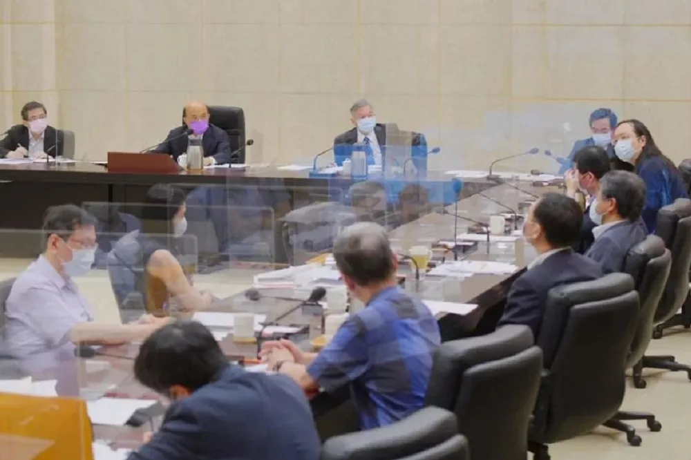 國內疫情趨緩　陳時中：已接近降為二級標準
