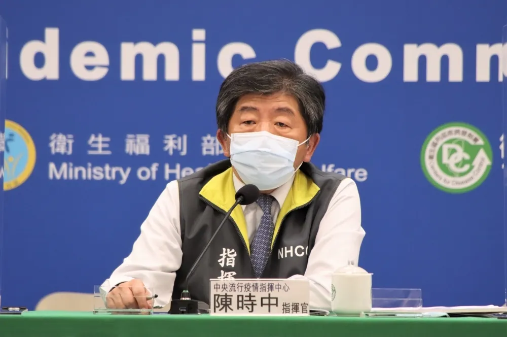 降級近了？陳時中鬆口「這2天公布」　室內限5人有望放寬