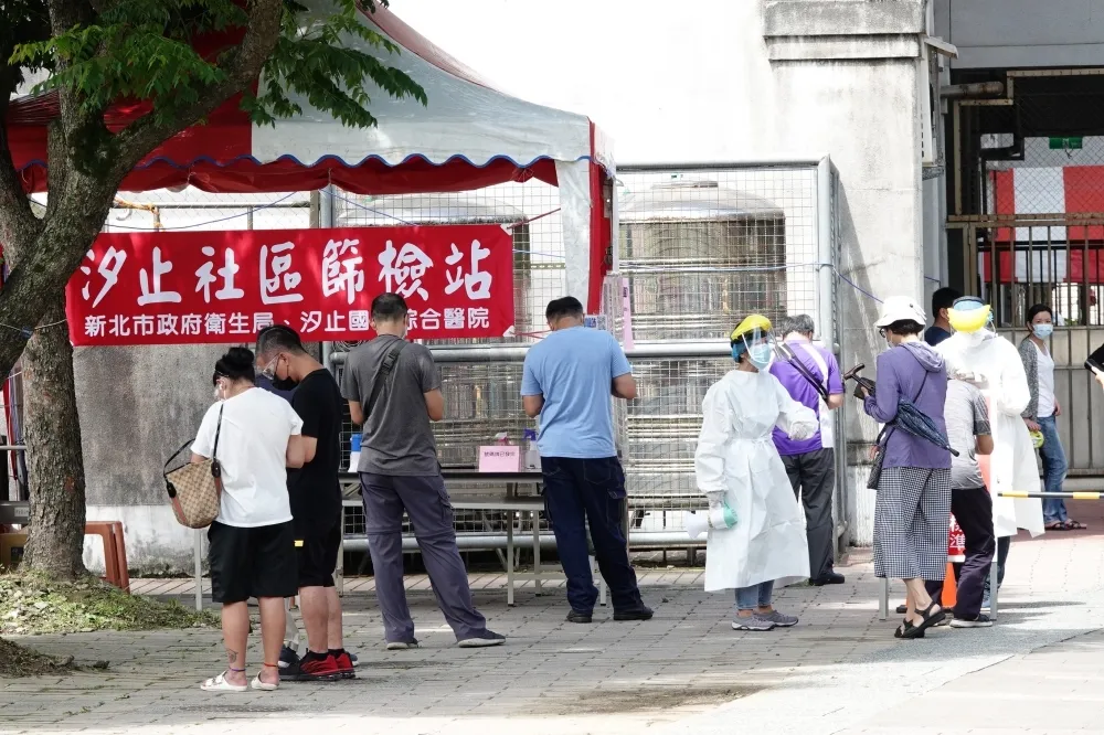 烟花來亂！「新北應不會停班課」　23日汐止等4篩檢站喊卡