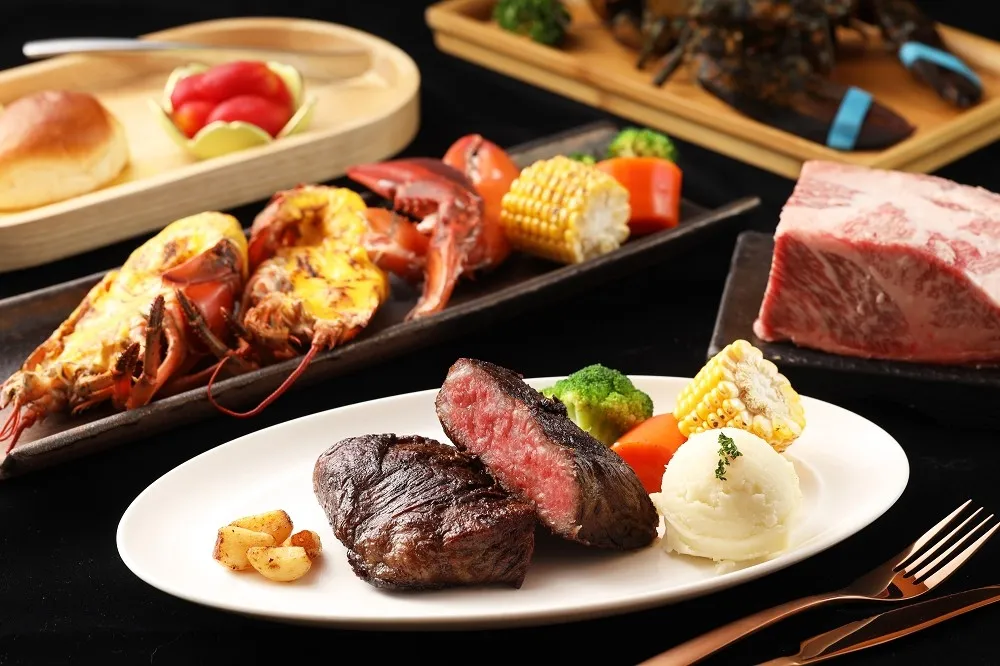 買牛排送龍蝦！和牛燒肉「樂軒」推超狂海陸買一送一 　7/26 前加碼買二再送四