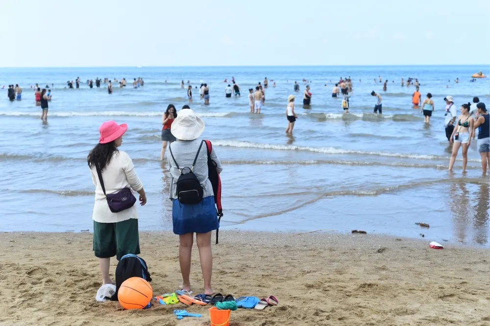 【727降級】國家公園鬆綁措施看這裡！　進沙灘也須全程戴口罩