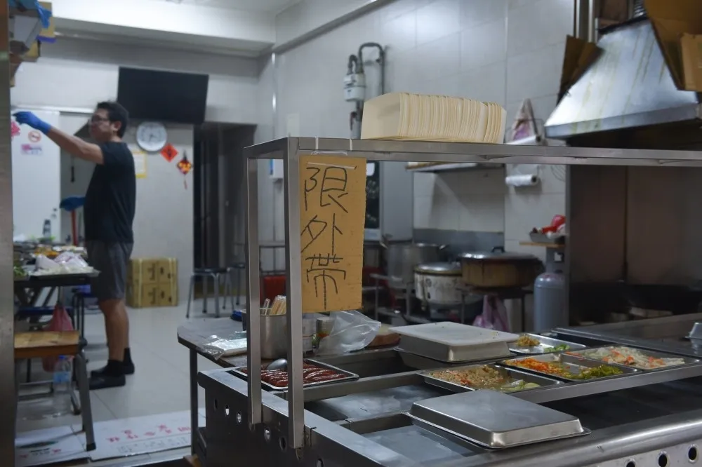 【快訊】盧秀燕跟進開放餐廳內用　要符合3條件否則開罰