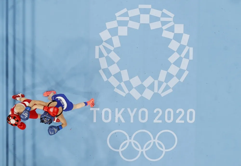 【新冠肺炎】奧運場內選手激戰奪牌　東京單日確診數破1700人