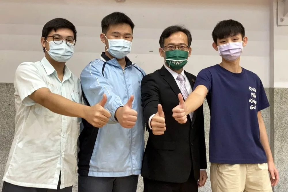 大考中心又出包　多校延遲數小時才收到大學指考成績